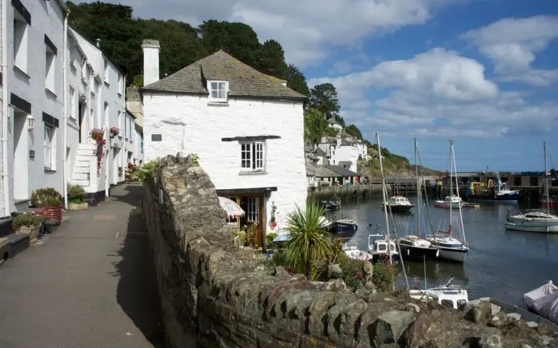 What Makes the Best Holiday Cottage Website? Design Tips That Book More Stays — Greenleaf Creative web design blog, Perth & Stirling